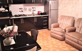 Izi'S Cozy Apartment